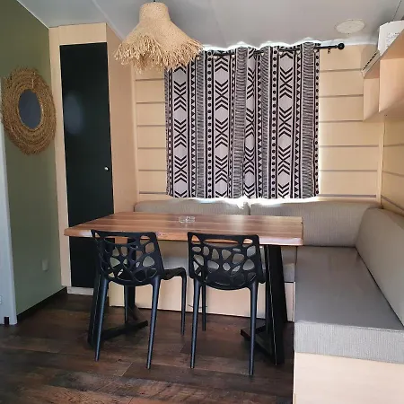 & Cap Soleil Camping Vias