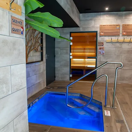 & Cap Soleil Camping Vias