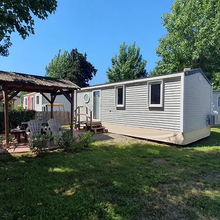 & Cap Soleil Campsite